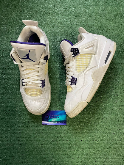 Air Jordan 4 purple metallic size 10men/11.5women