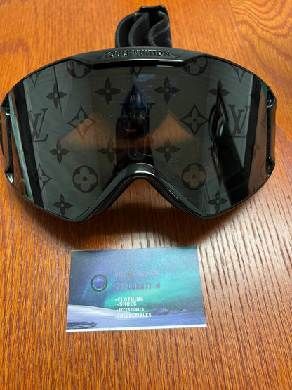 Louis Vuitton LV snowboard ski mask goggles black