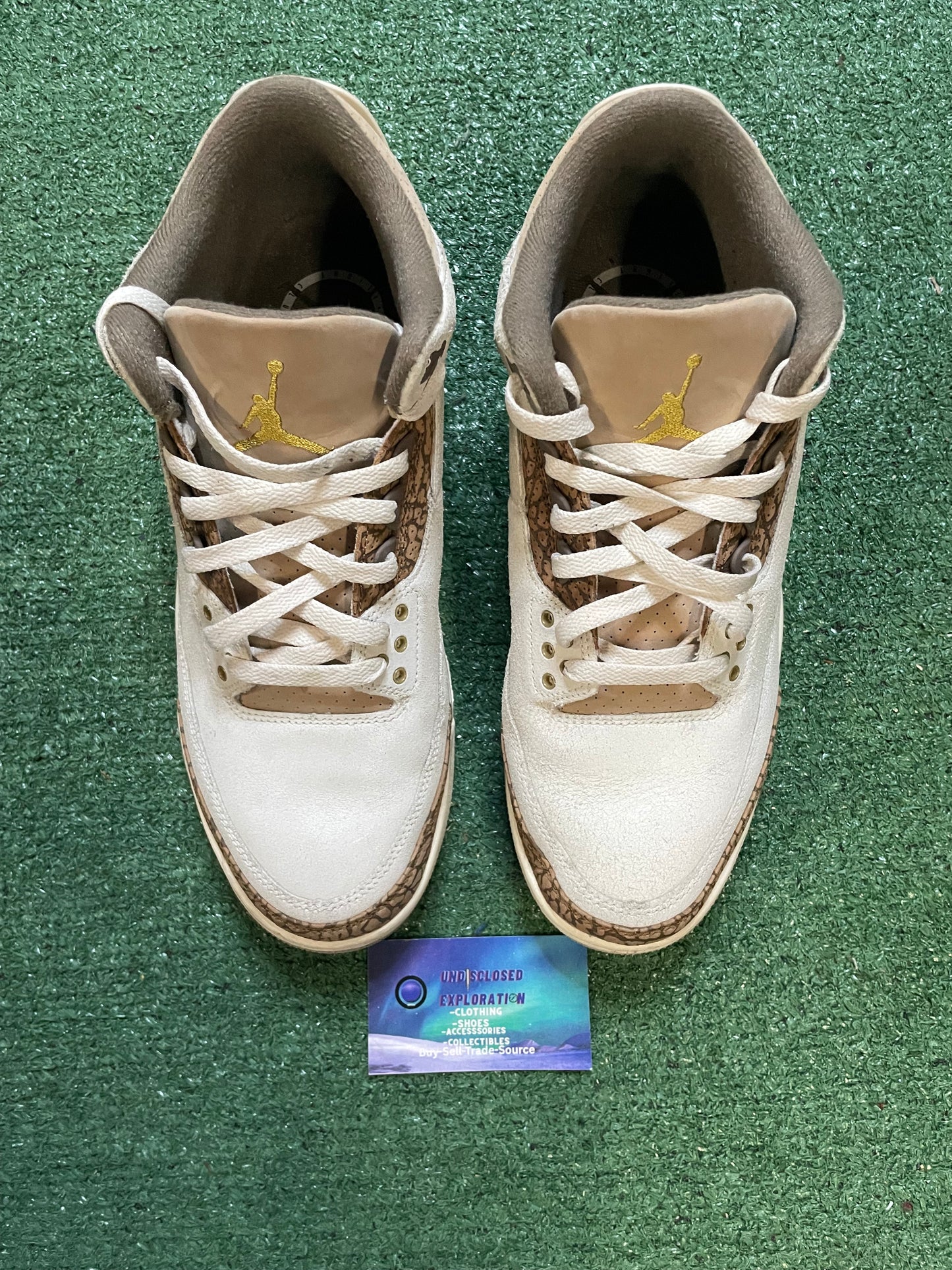 Air Jordan 3 palomino size 10.5men/12women