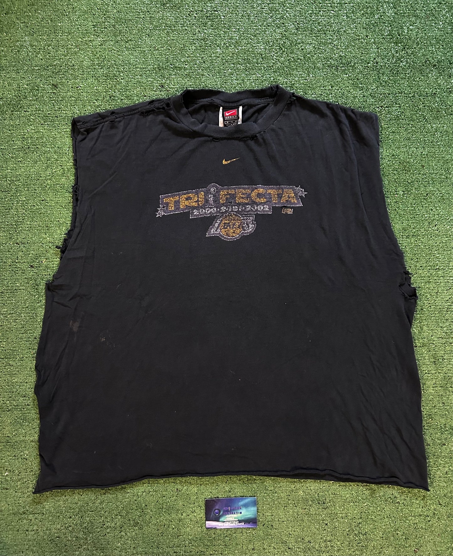 Vintage 2000s  lakers Trifecta Nike center swoosh cutoff tank