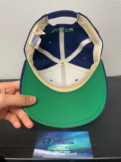 Vintage 1970s Seattle Seahawks blue and white hat