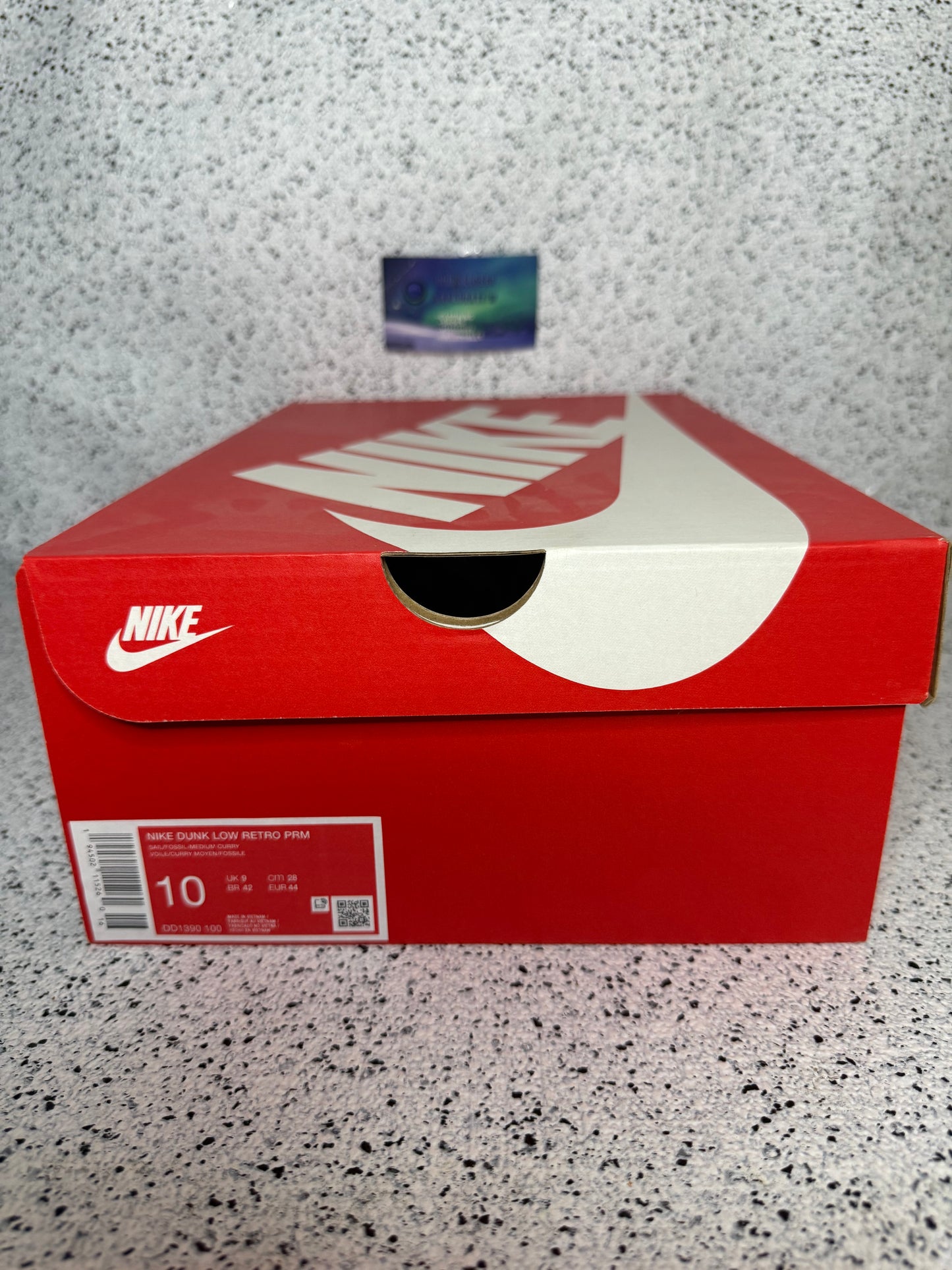 Nike Dunk Low Medium Curry