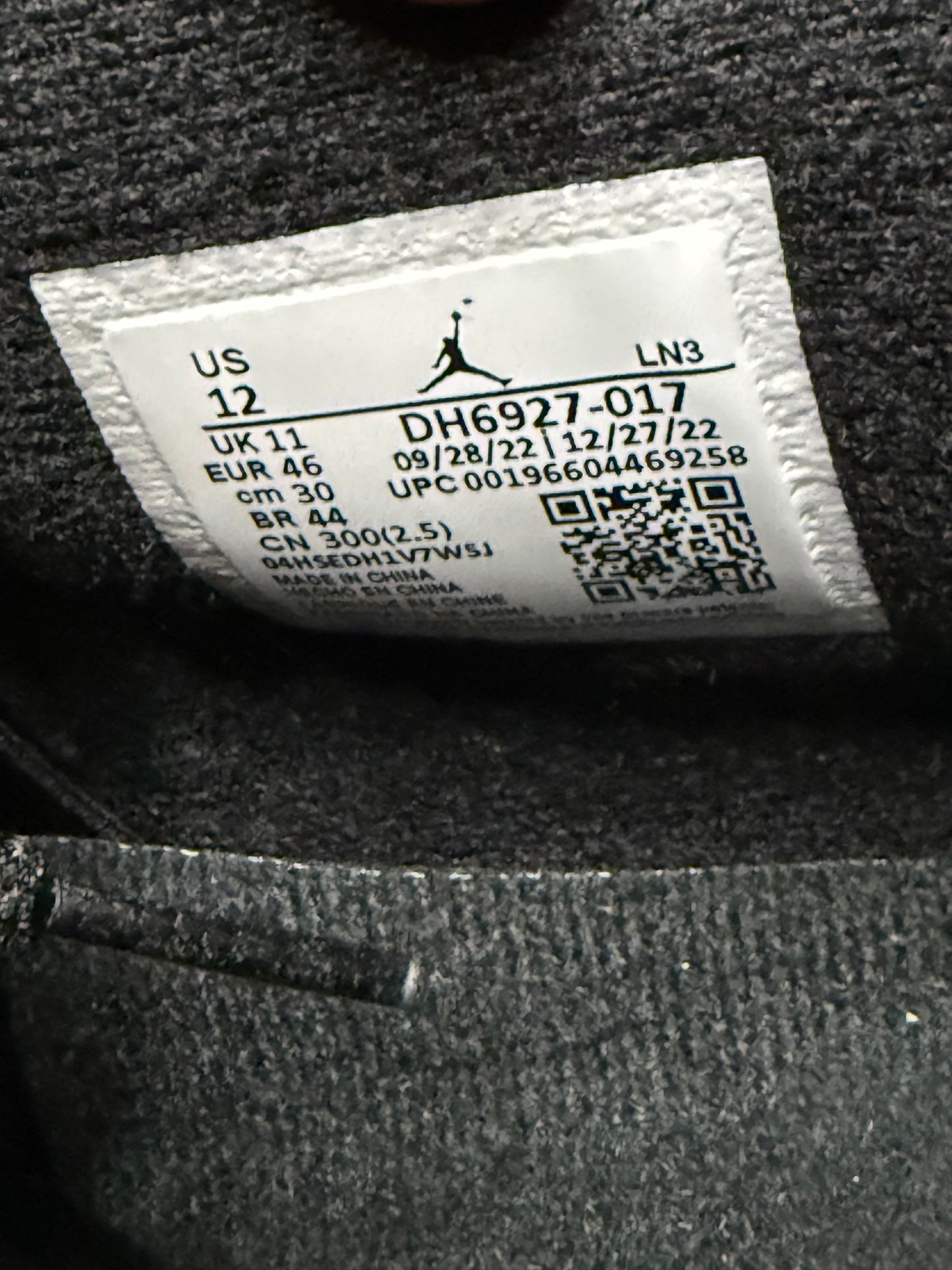 Jordan 4 Thunder