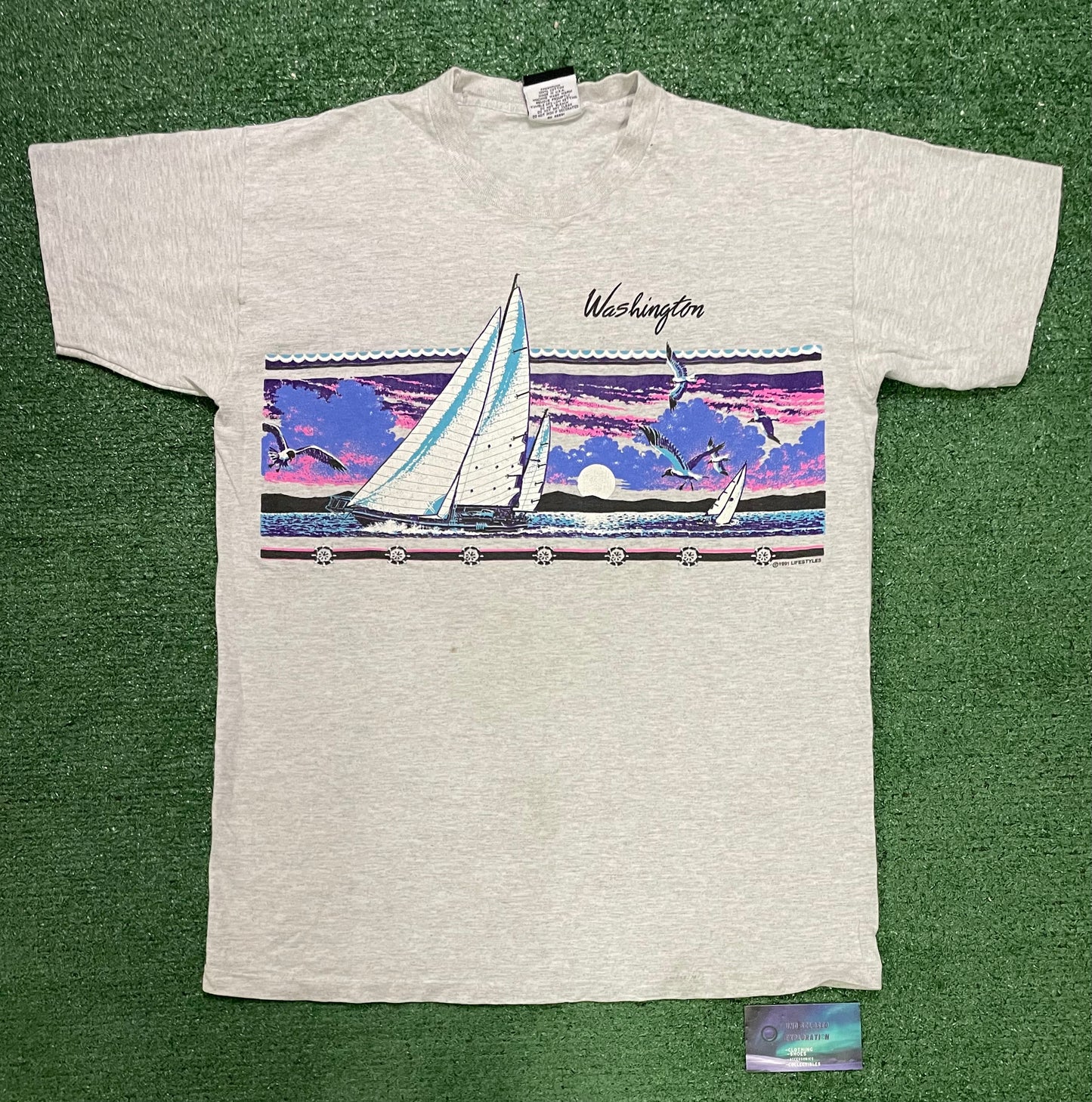 Vintage 1990s Washington sailboat tee