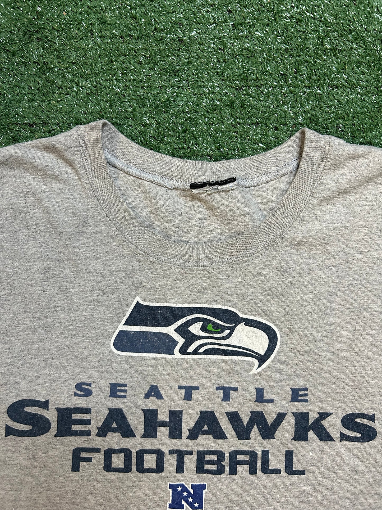 Vintage 2000s Seattle Seahawks cutoff tee