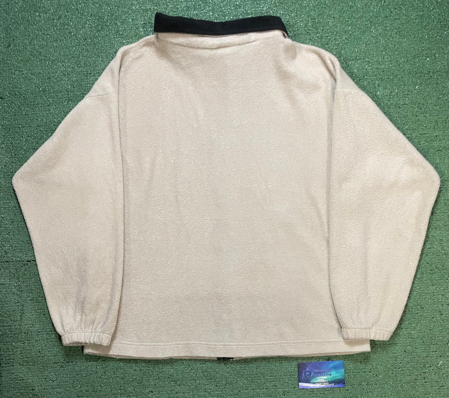 USA beige & black fleece