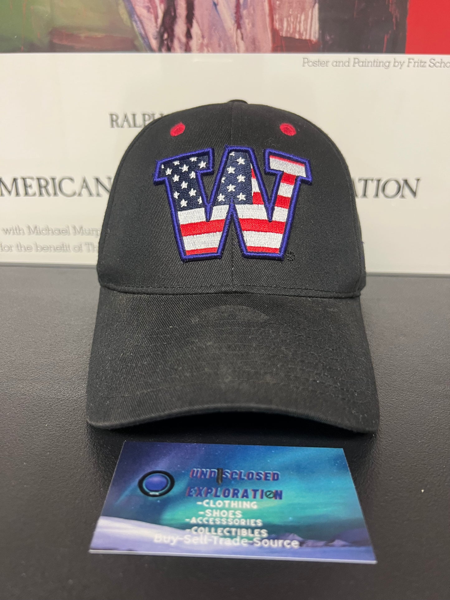 University of Washington UW Huskies American flag hat