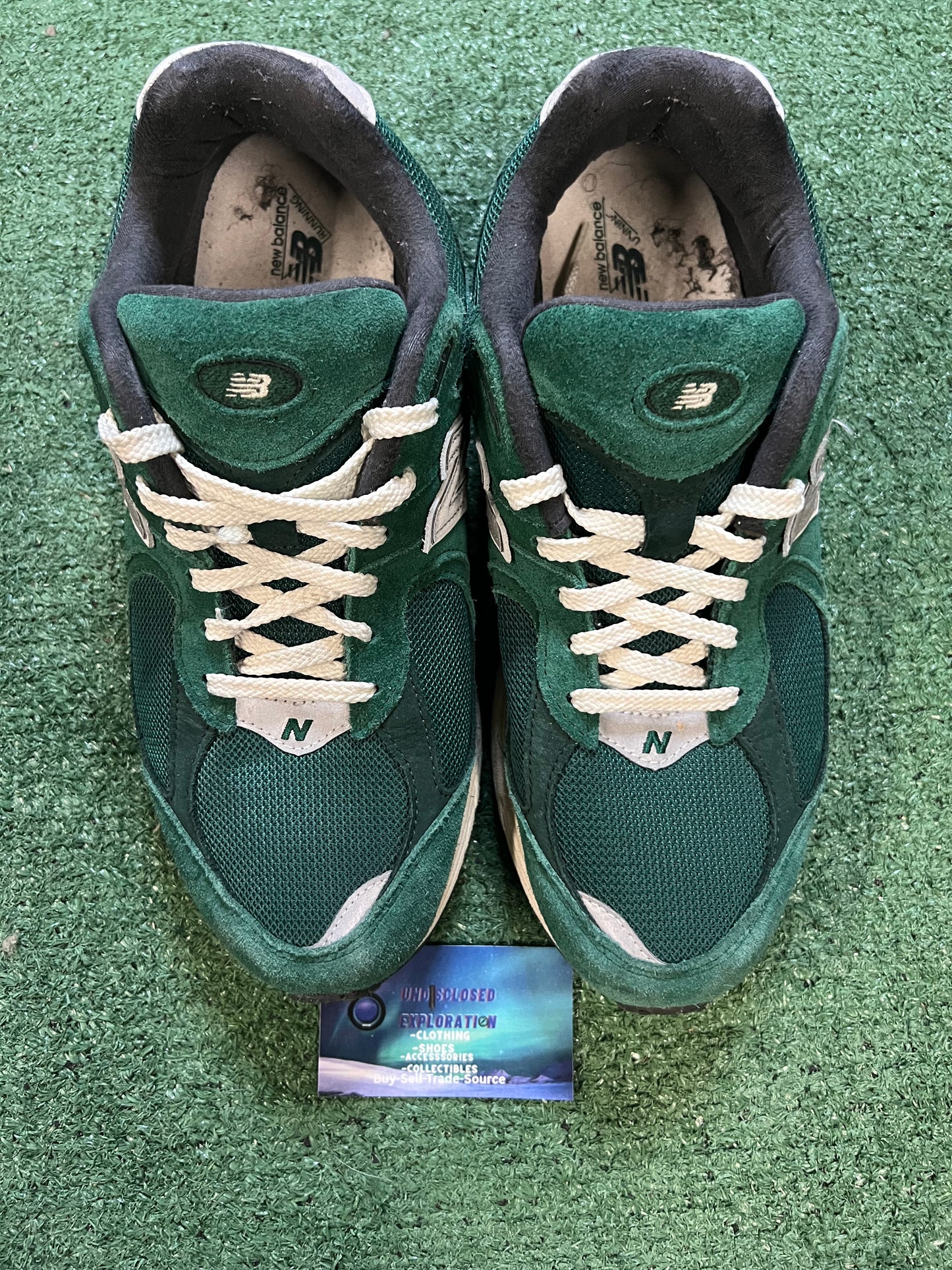 New balance 2002r suede forest green size 11men/12.5women