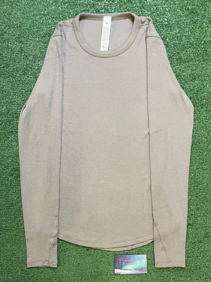 lululemon hold tight longsleeve