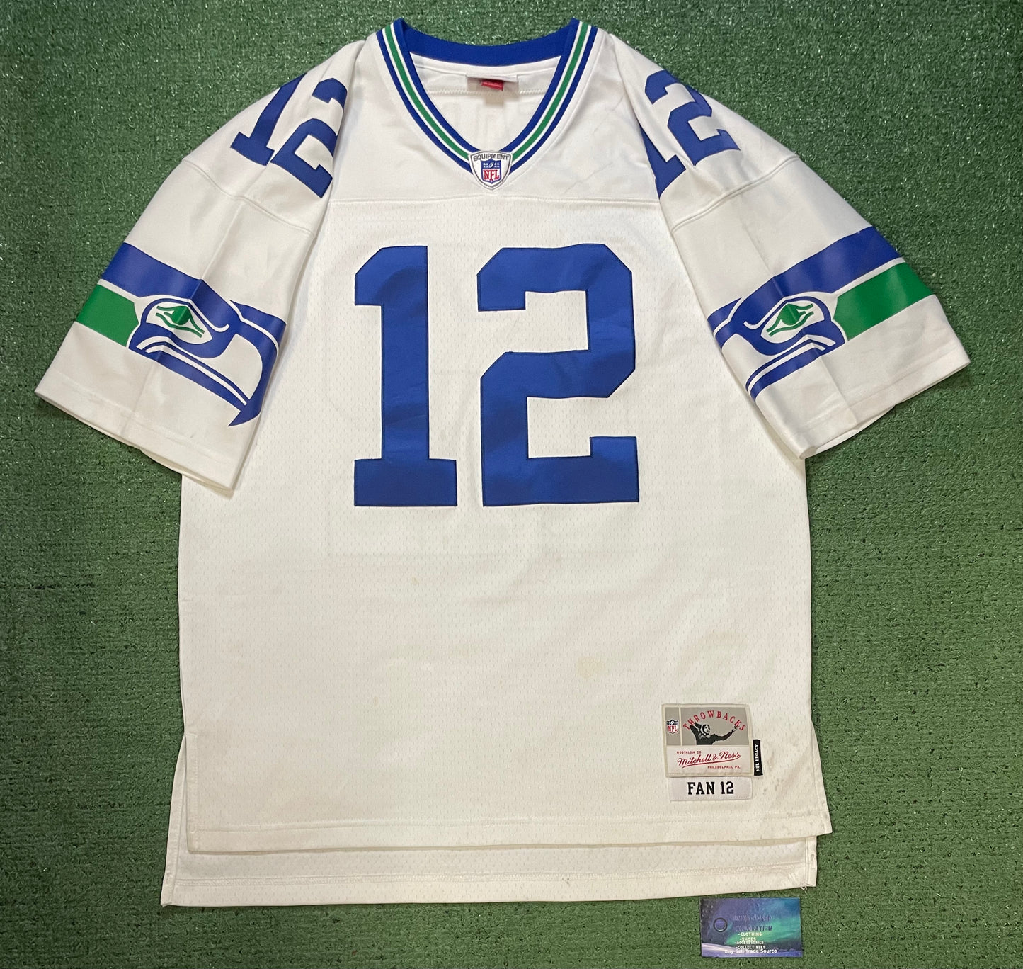 Seattle Seahawks Mitchell & Ness 1985 legacy Fan #12 jersey