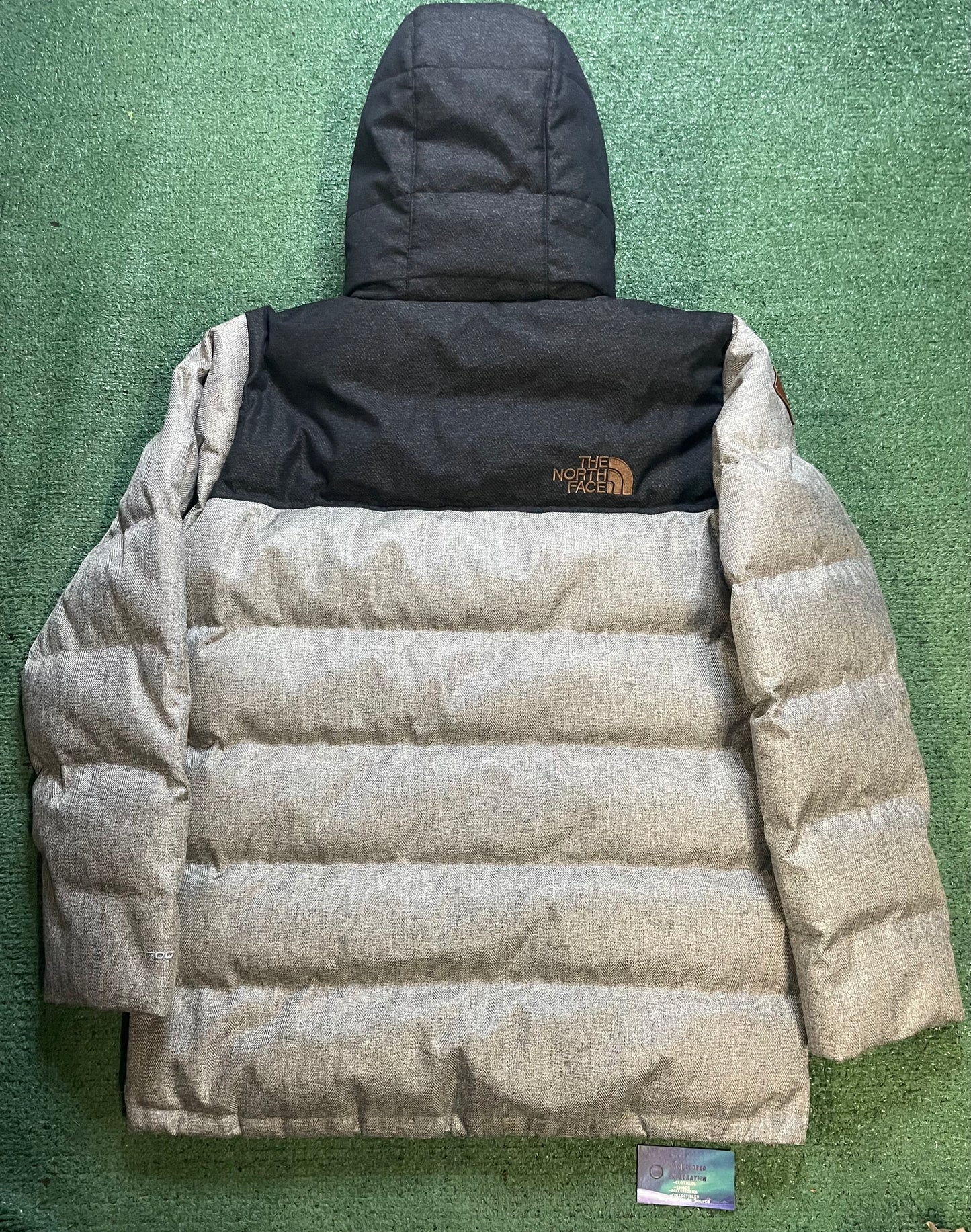 The North Face Nuptse ridge gray and black parka