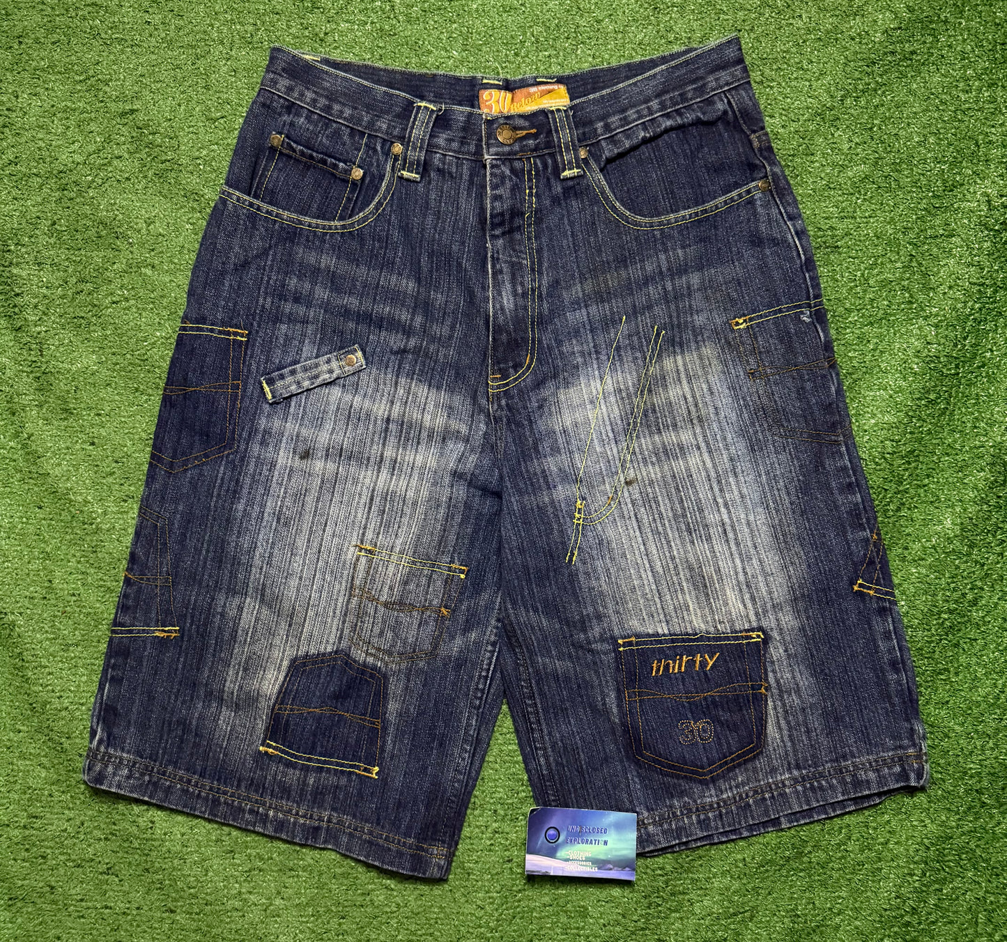 Vintage 30 Below Jorts