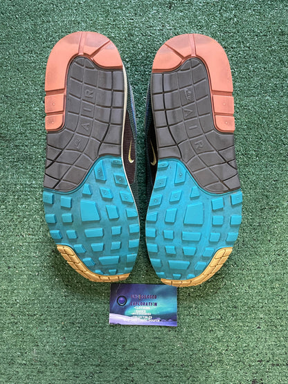 Nike air max 1/97 Sean Wotherspoon size 10men/11.5women