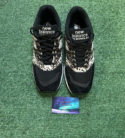 New balance 1500 made in England zebra size 9men/10.5women