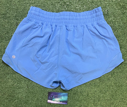 lululemon hotty High rise lined short 2.5 pool party blue
