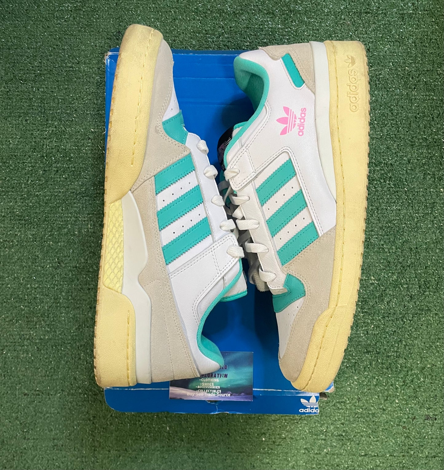 Adidas forum white mint rush size 14men/15.5women