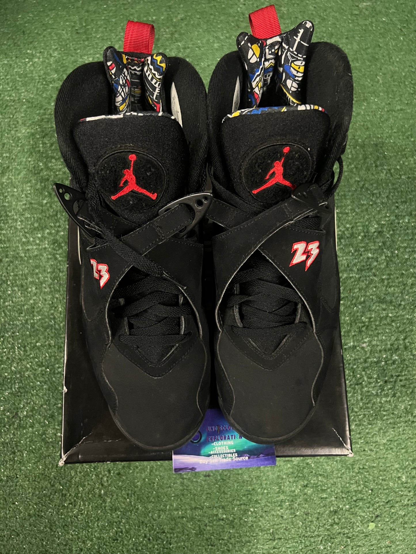 Jordan 8 playoff 2023 size 11men/12.5women