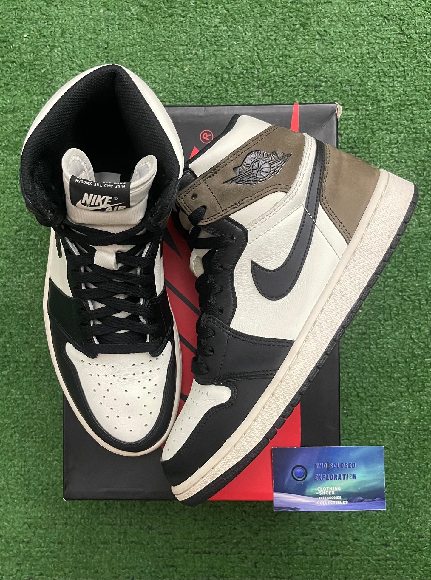 Jordan 1 High Mocha 9 Men/10.5 Women “Preowned”