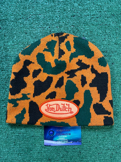 Von Dutch camo beanie
