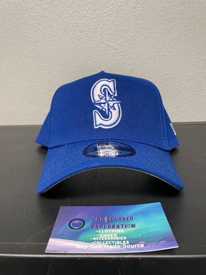 Seattle Mariners royal blue and white hat