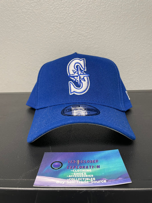 Seattle Mariners royal blue and white hat