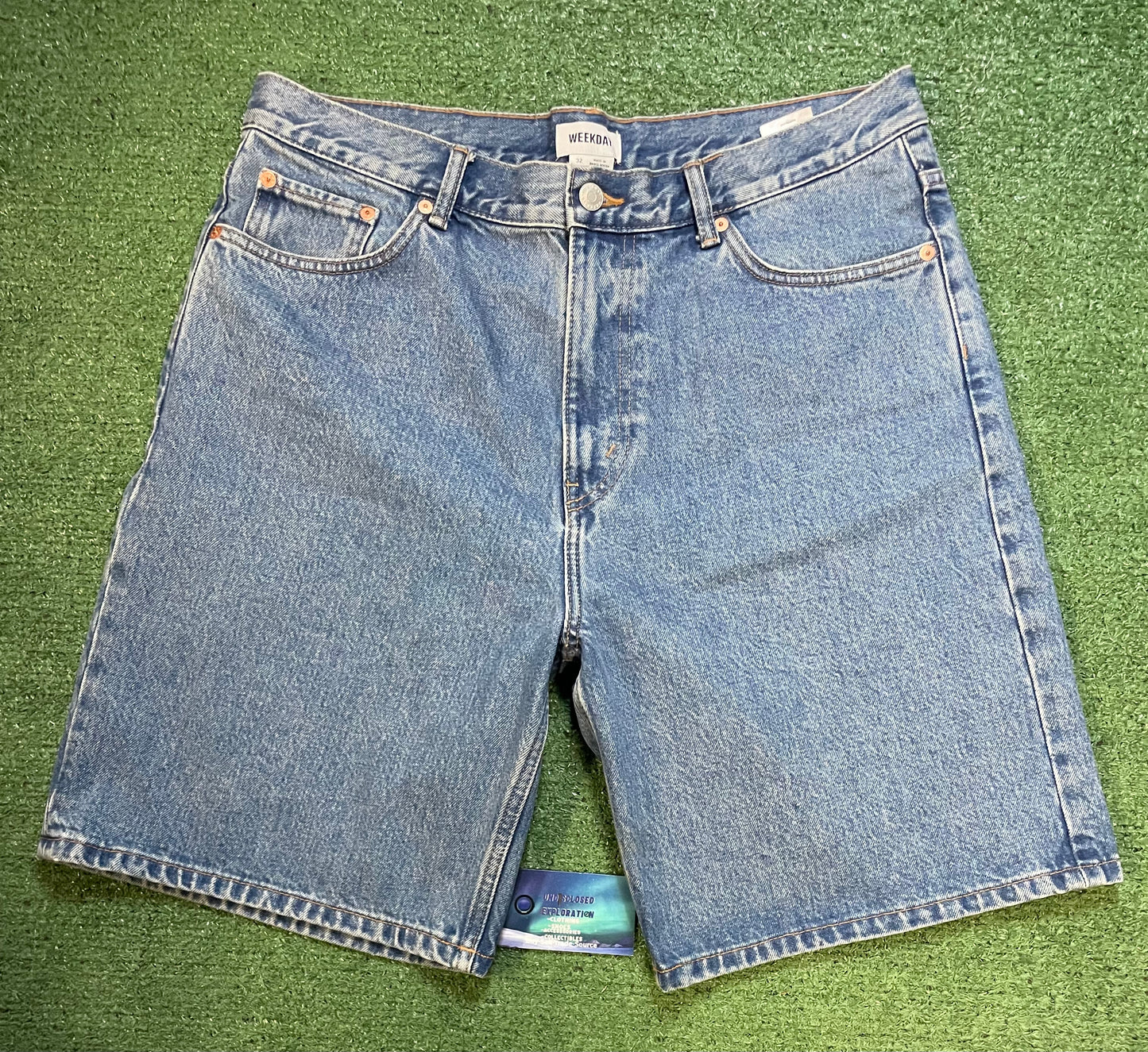 Weekday light wash Jean shorts