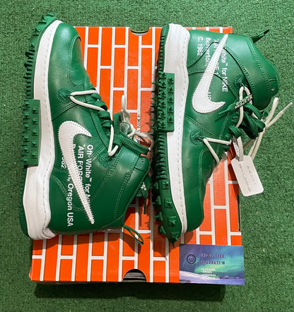 Off-white x Nike Air Force 1 mid pine green size 10.5men/12women