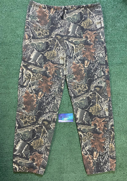 Leaf camo sweatpants