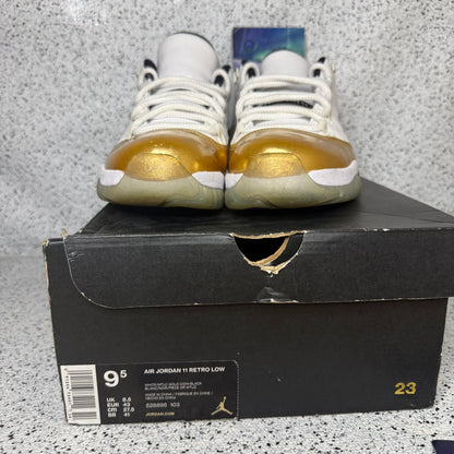Jordan 11 Low Closing Ceremony 9.5 Men “Preowned”