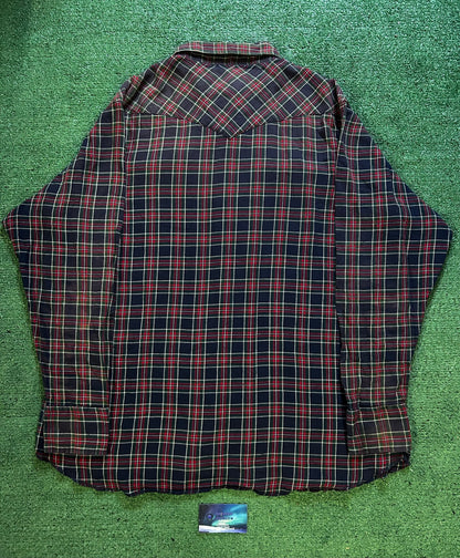 Vintage wrangler pearl snap black and red flannel