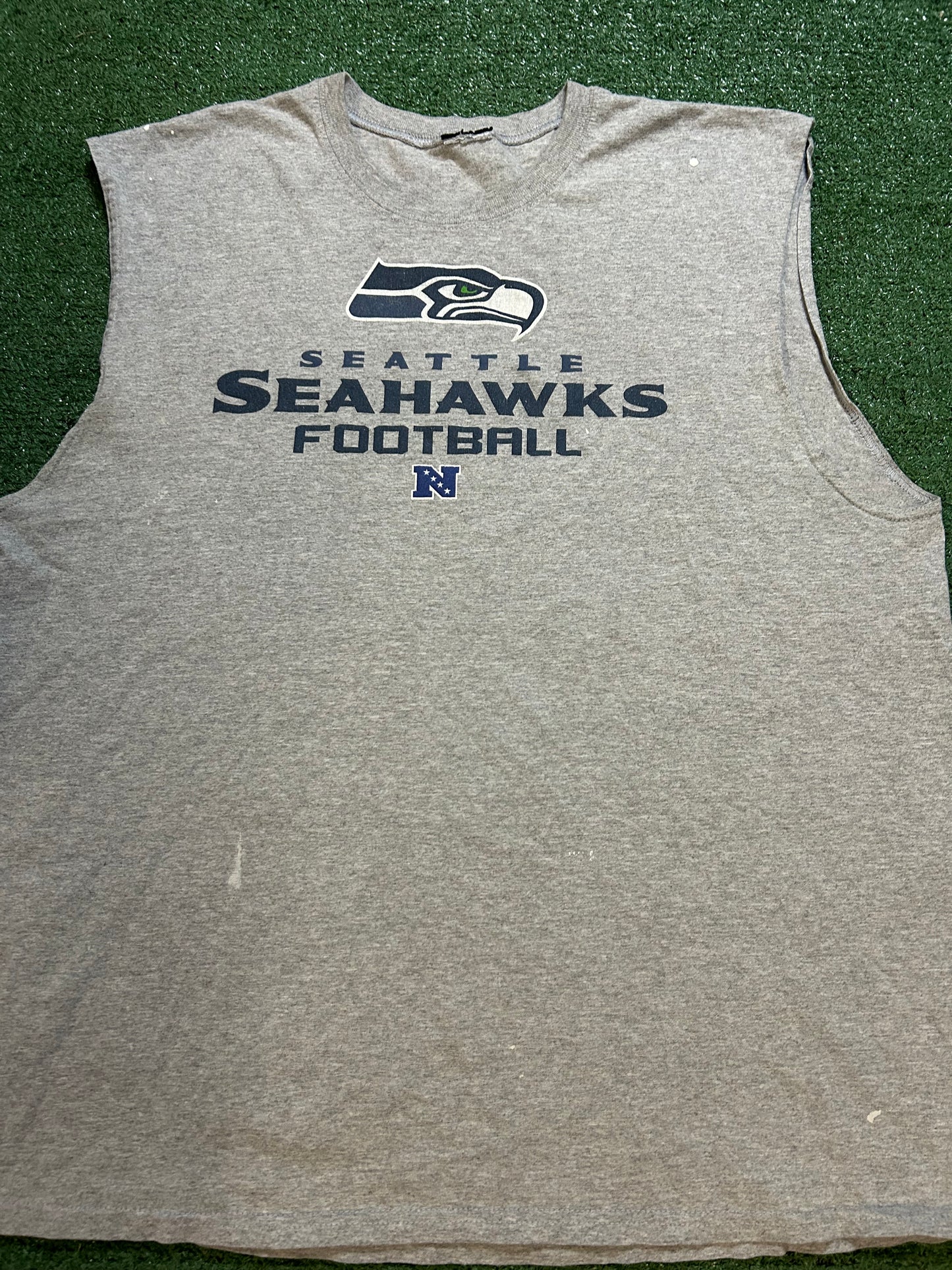 Vintage 2000s Seattle Seahawks cutoff tee