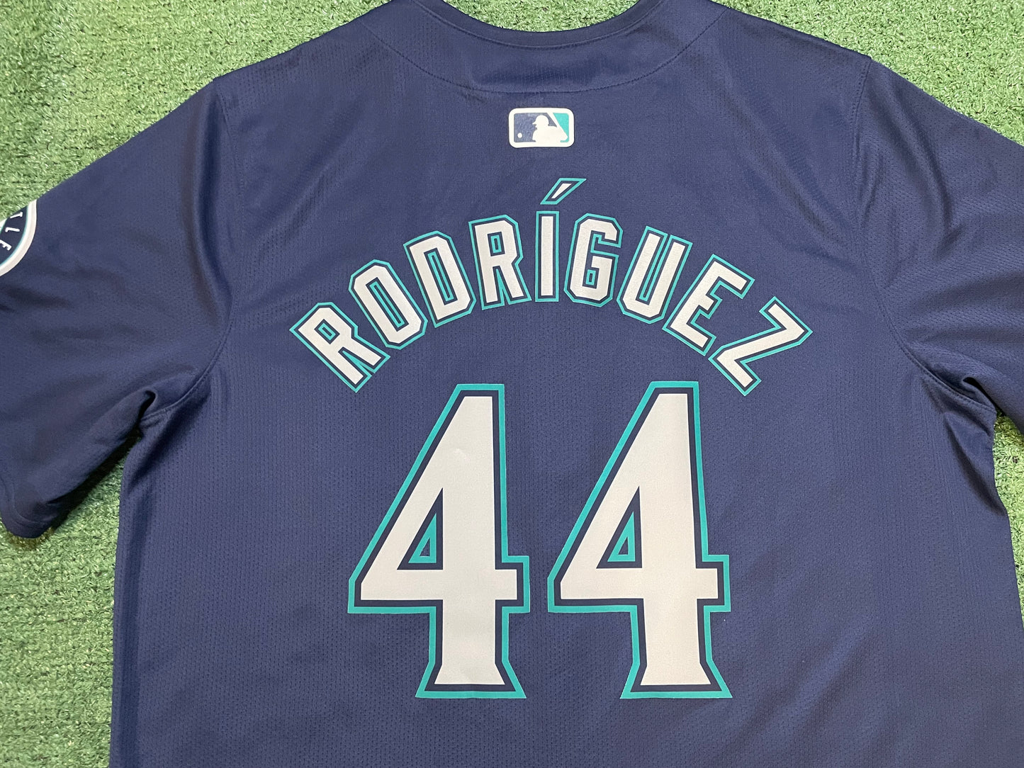 Seattle Mariners nike Julio Rodríguez jersey