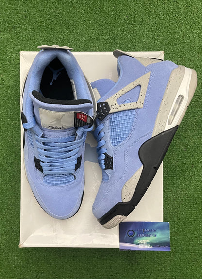 Jordan 4 University Blue 10 Men/11.5 Women “Preowned”