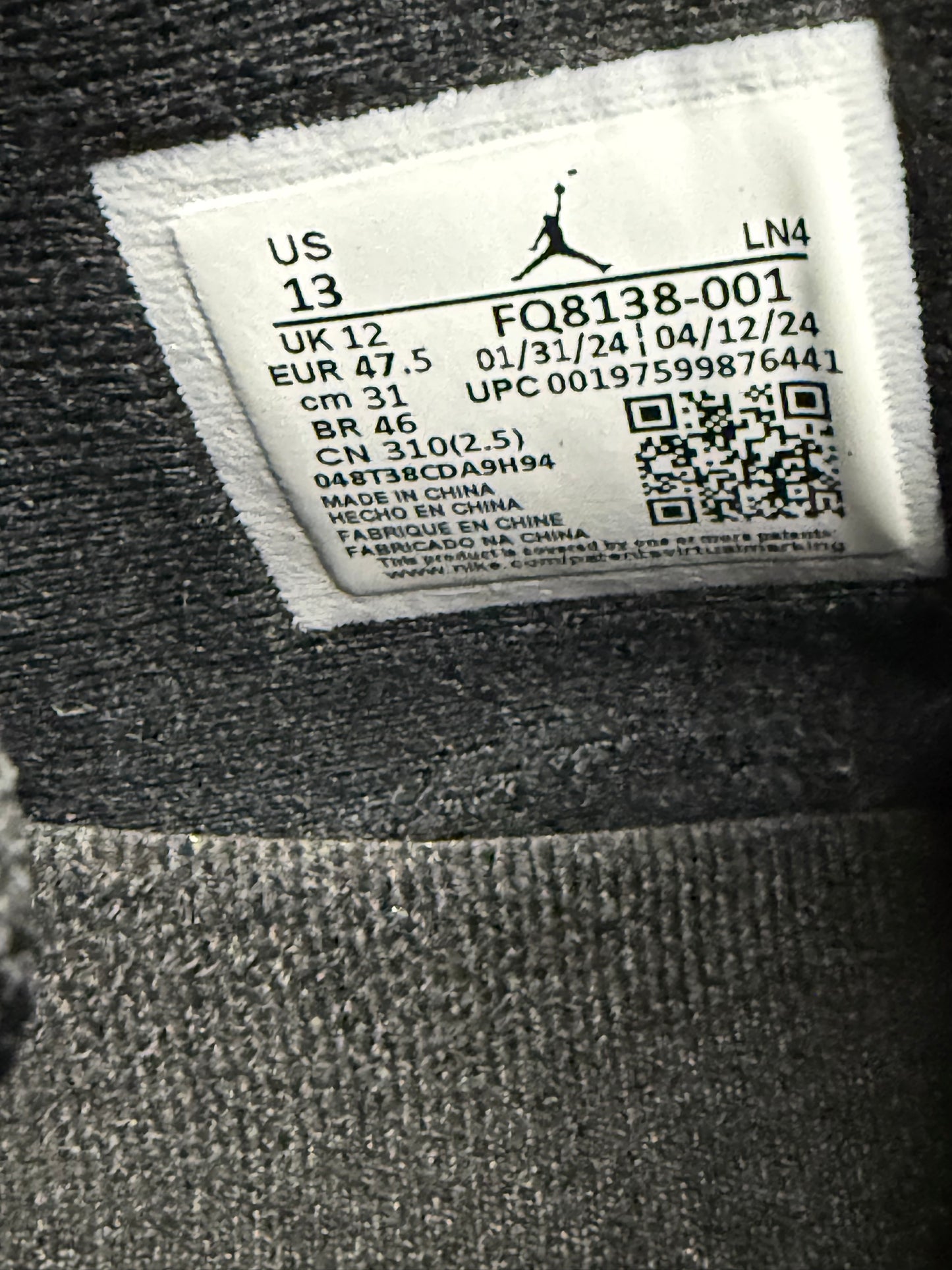 Jordan 4 White Thunder