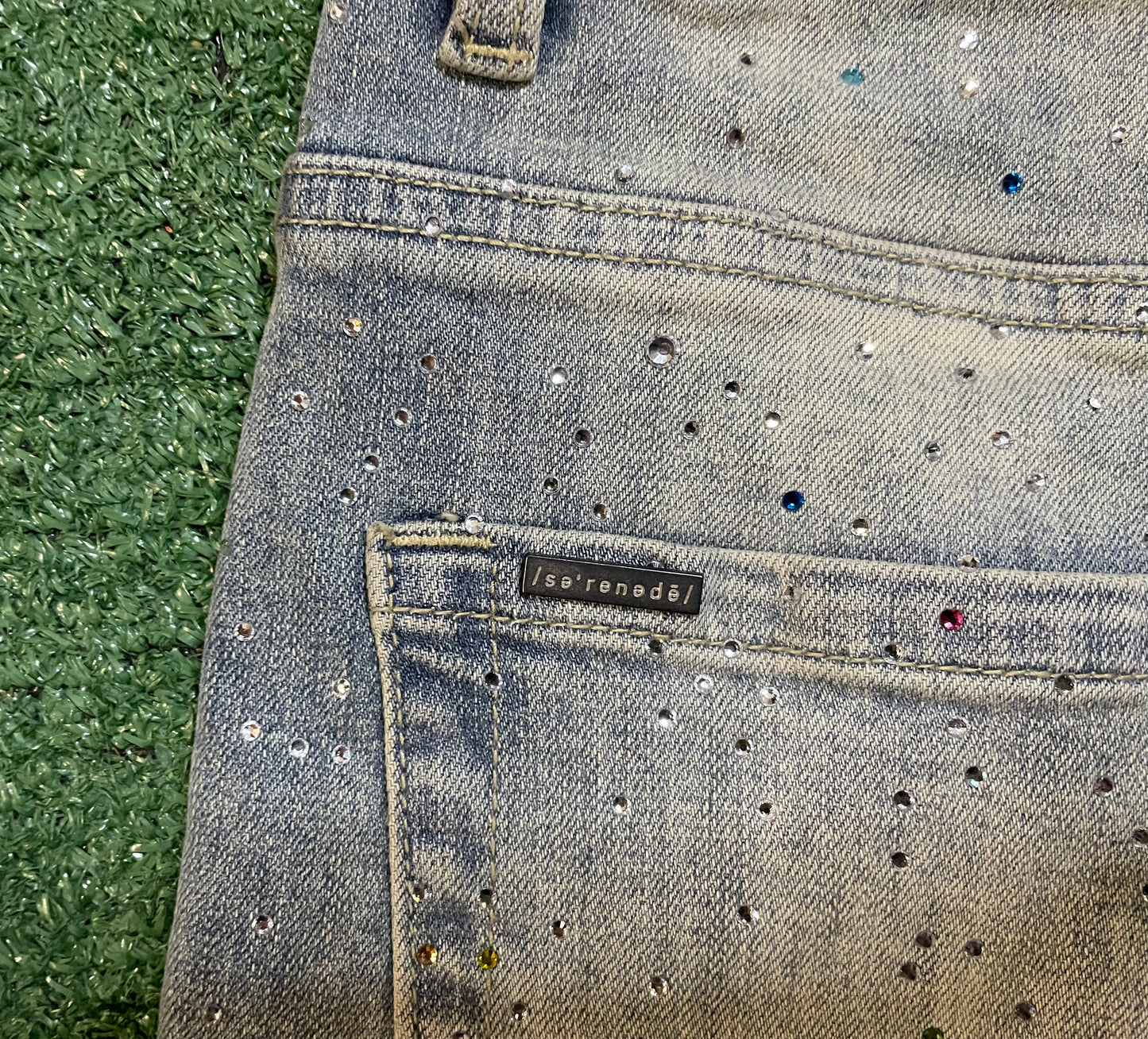 Serenede light wash rhinestone jeans