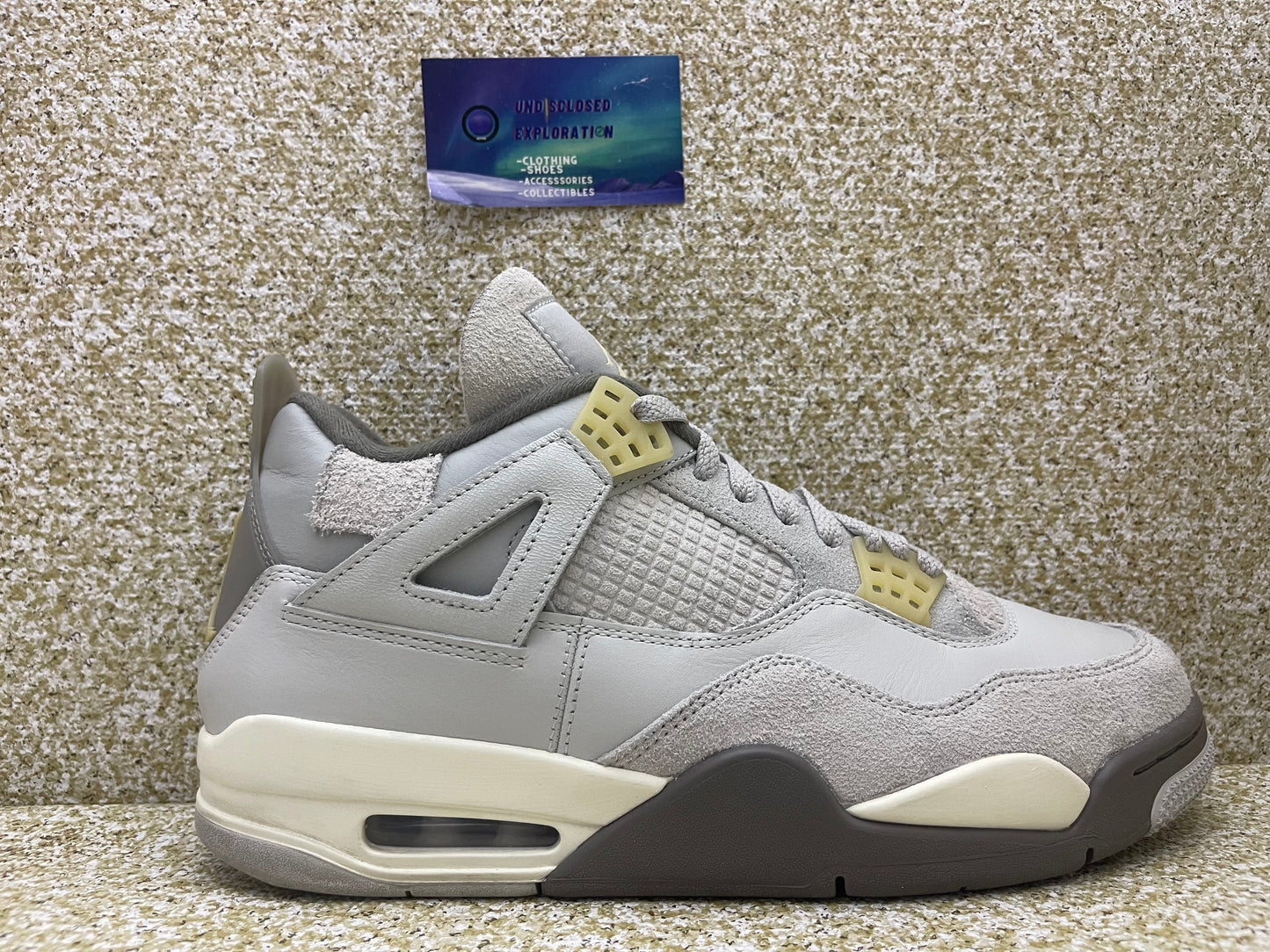 Jordan 4 Craft Photon Dust 10 Men/11.5 Women “Preowned”