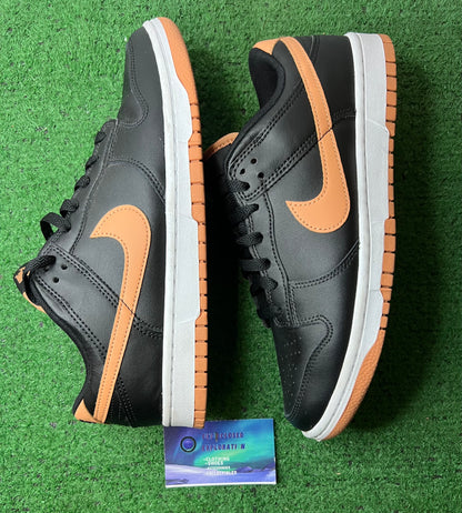 Nike Dunk low black amber brown size 9men/10.5women