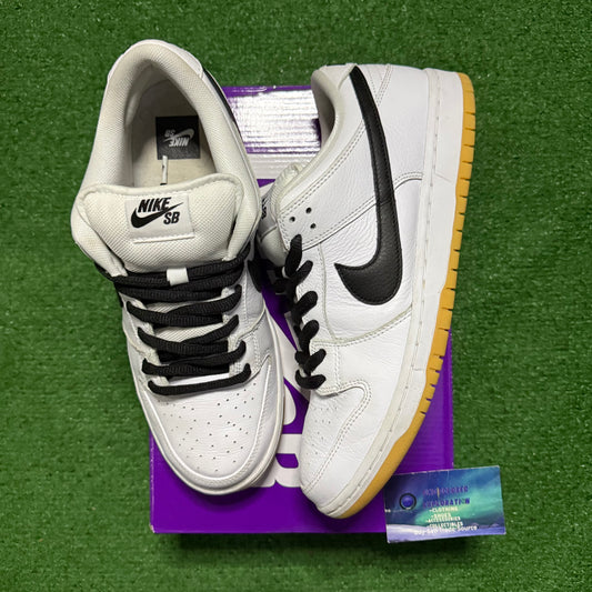 Nike Dunk SB White Gum 11 Men/12.5 Women “Preowned”