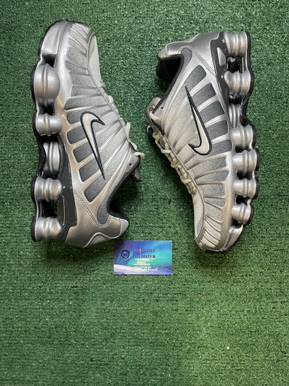 Nike Shox TL metallic silver