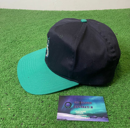 Vintage 1990s Seattle Mariners embroidered hat