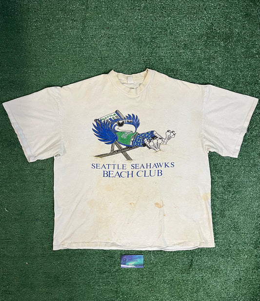 Vintage 1980s Seattle Seahawks beach club tee