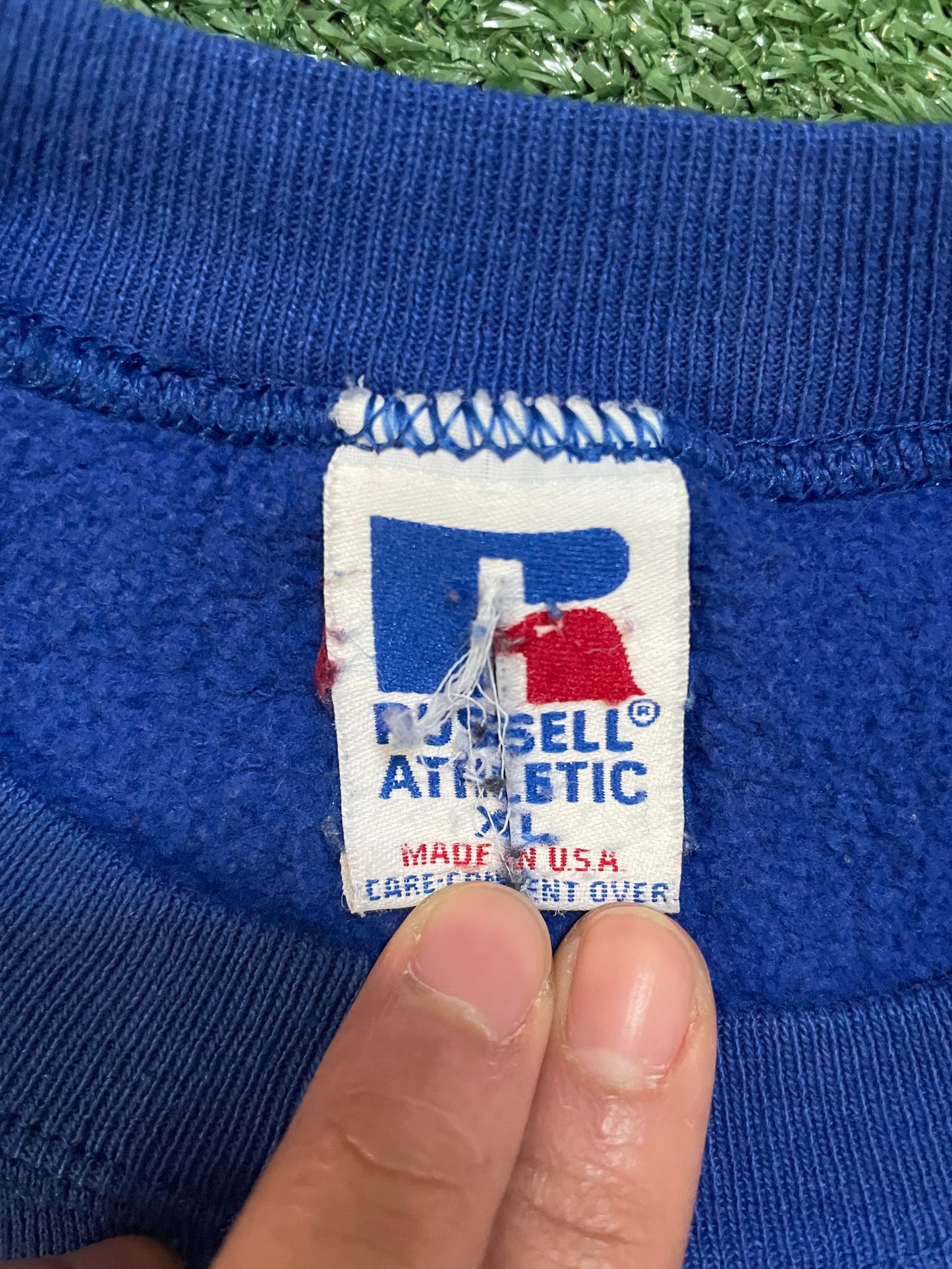 Vintage 1990s Bears embroidered blue nature crewneck