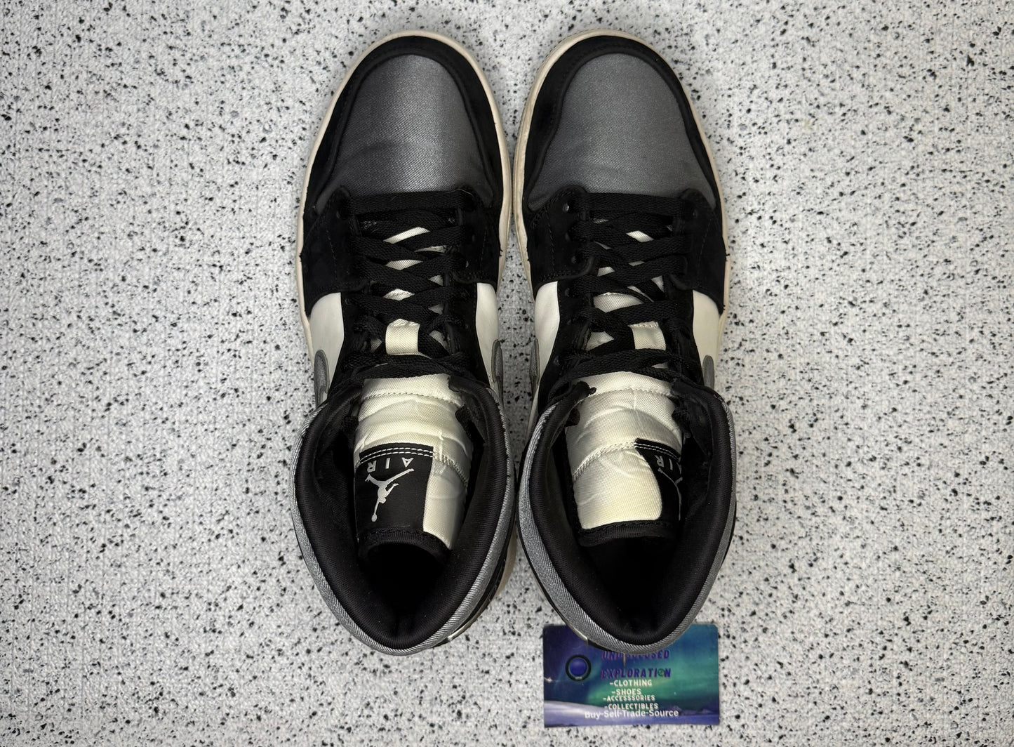 Jordan 1 Mid Satin Grey Toe 9.5 Men/11 Women “Preowned”