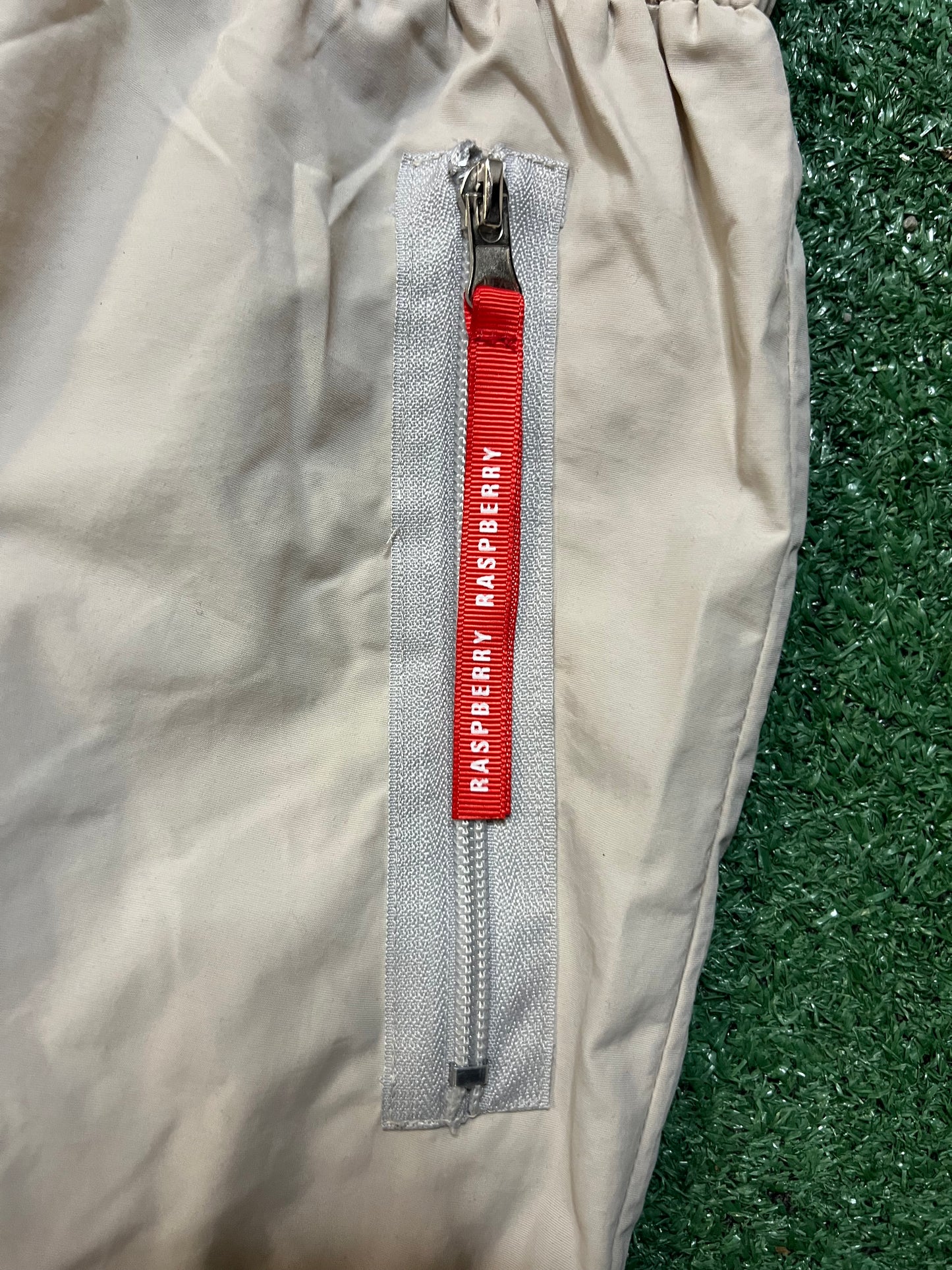 Gv Gallery raspberry beige nylon pants