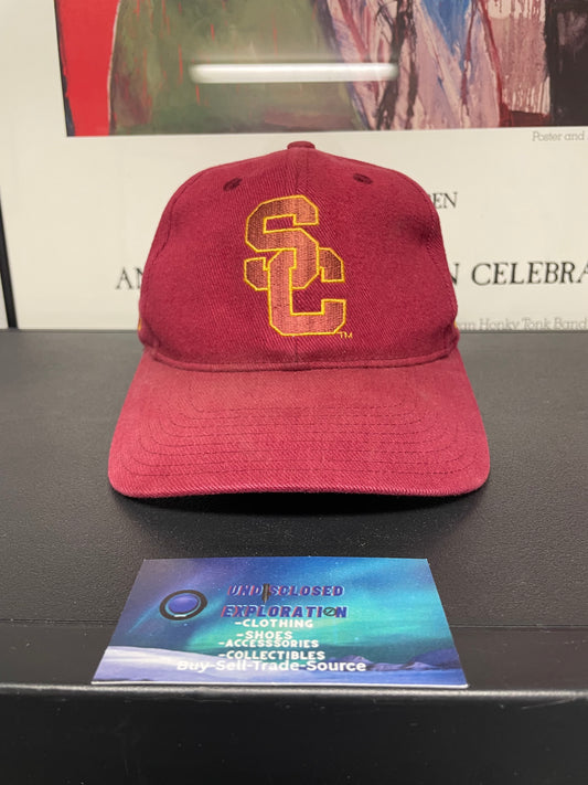 Vintage 1990s USC Trojans spellout Nike hat