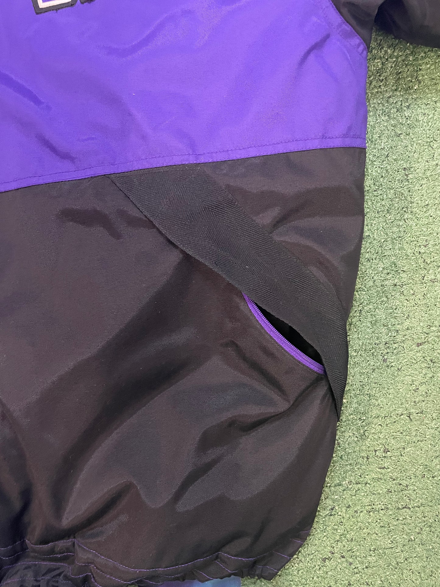 Vintage 1990s Nike university of Washington UW jacket
