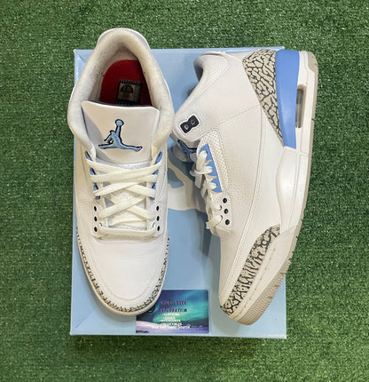 Air Jordan 3 UNC size 10.5men/12women