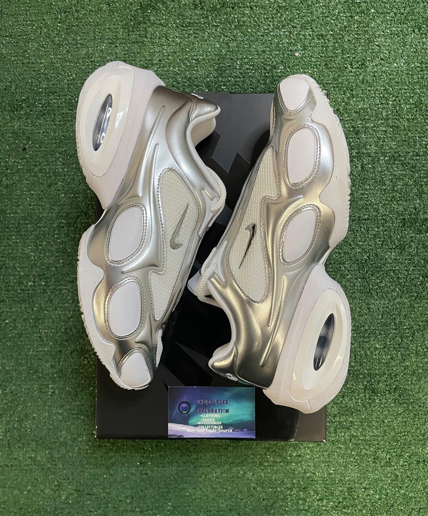 Nike Air Max Muse metallic silver