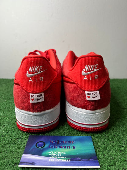 Nike Air Force 1 low Valentine’s Day fleece 2024 size 7youth/8.5women