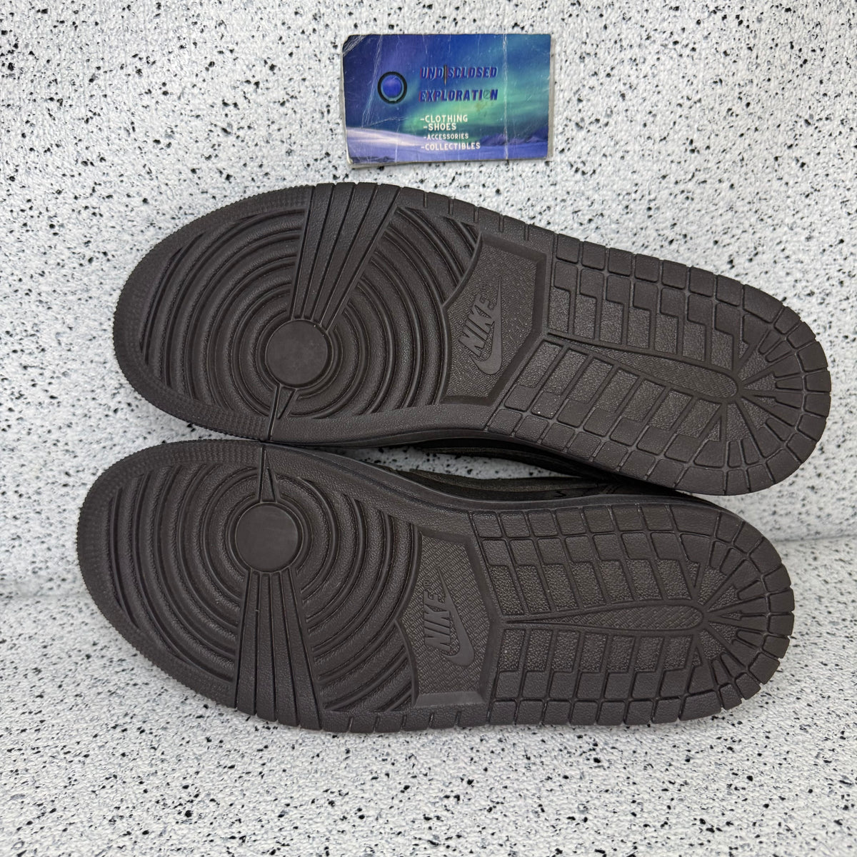 Jordan 1 Low Travis Scott Velvet 8.5 Men “Preowned”